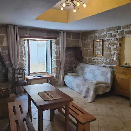 Charmante Maison De Village Avec Terrasse * Cazouls-d Herault